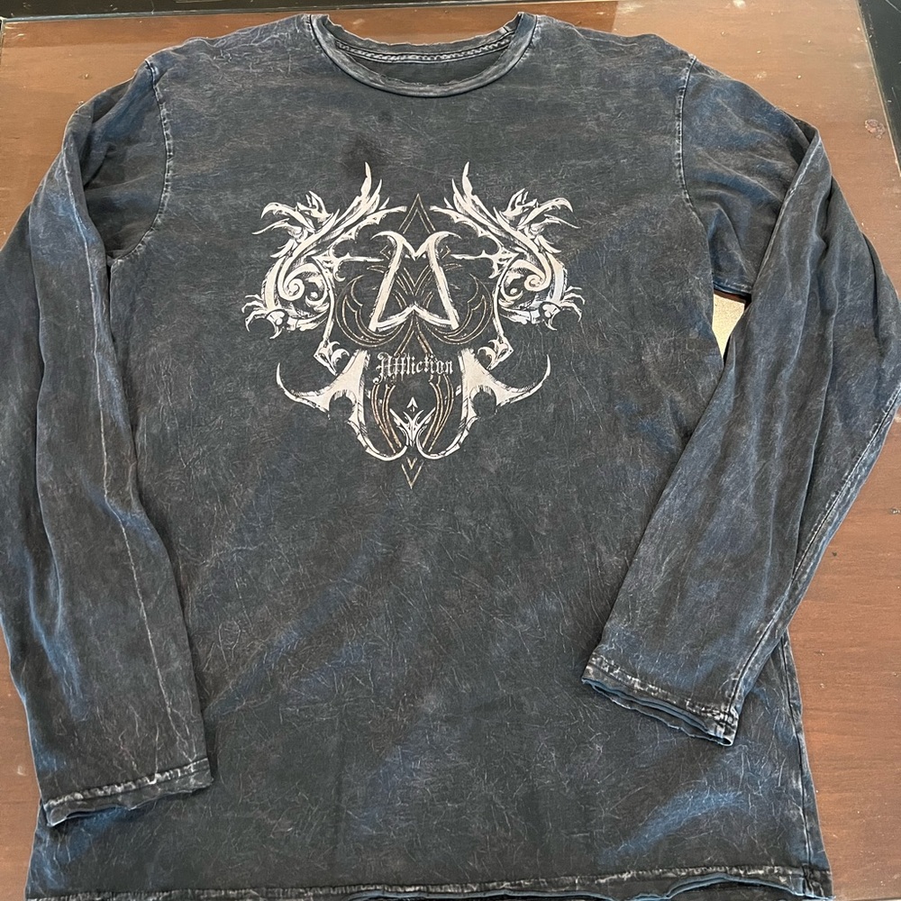 Affliction long sleeve gray heathered shirt